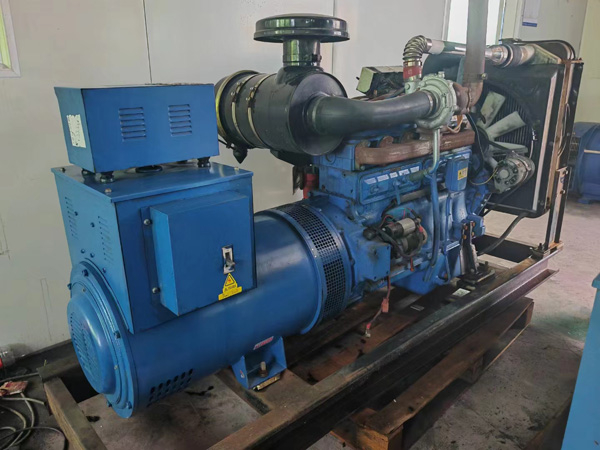 鹤城100kW柴油发电机组使用多级机油有哪些优缺点？